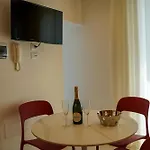 Althea Couette-café *
