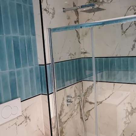 Althea * مارينا دي سكيافوني