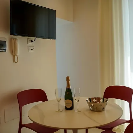 Althea فندق مبيت وإفطار *